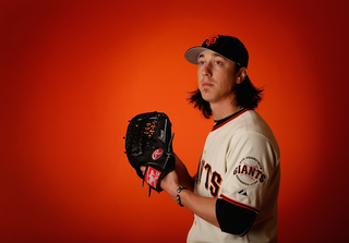 Illustration for article titled MLB Photo Day Never Disappoints